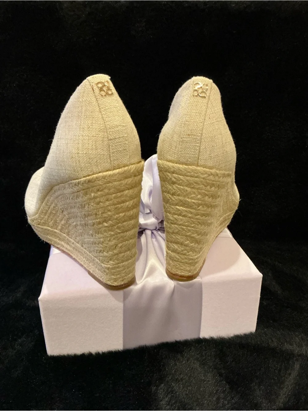 Coach elegant cream